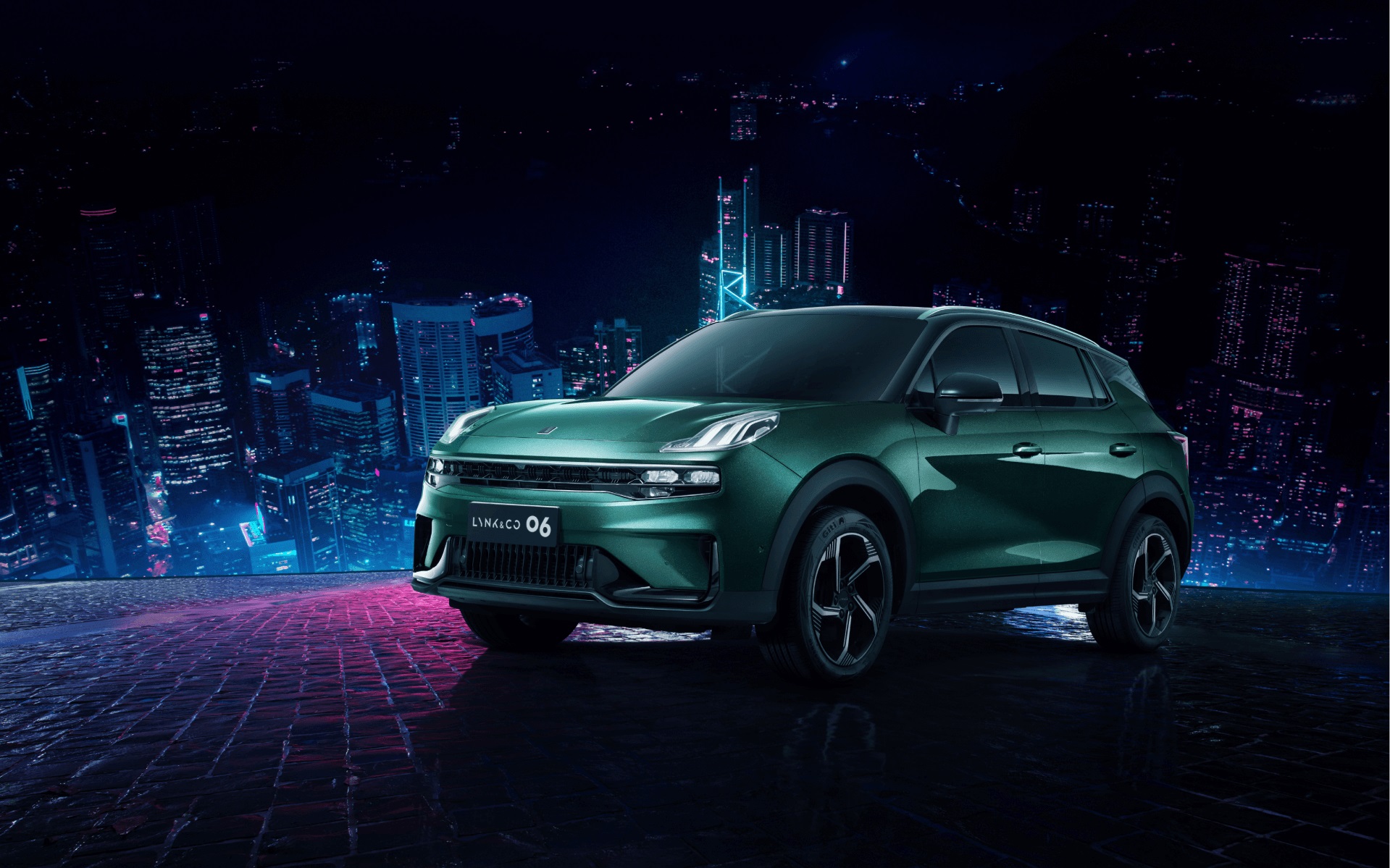 Ra mắt mẫu xe mới Lynk & Co 06